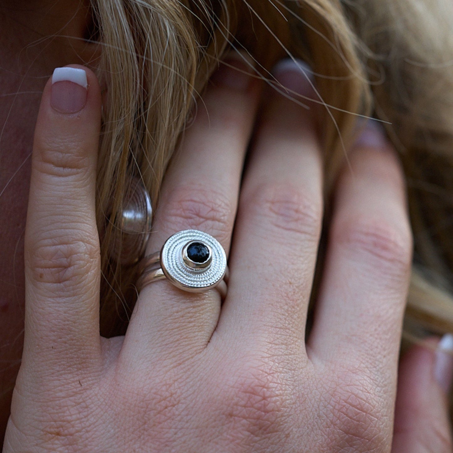 silver ndoro onyx double band ring made by the Zuri Collection