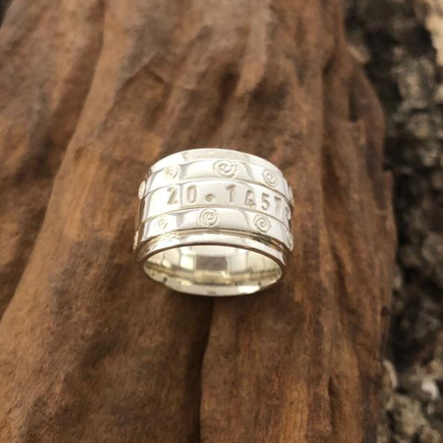 Take Me Home Ndoro GPS Spinner Ring in Sterling Silver